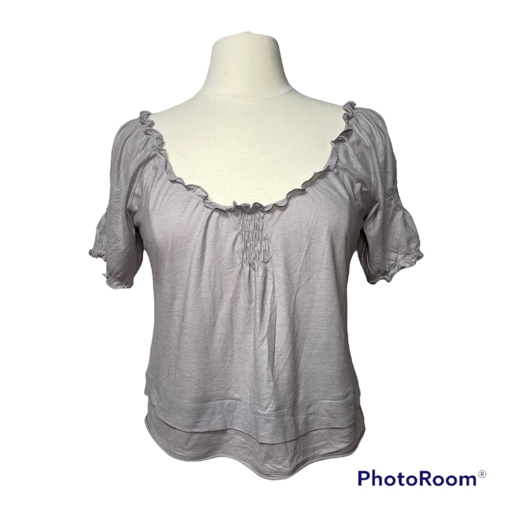 Twinkle by wenlan light gray top with smocking detail size S